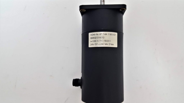 Servo motor_61.144.1161